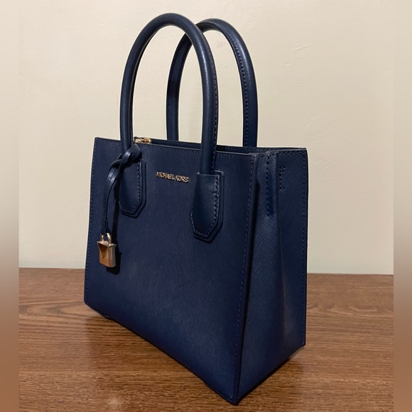 Michael Kors Mercer Medium Saffiano Leather Accordion Crossbody Bag - Picture 6 of 16